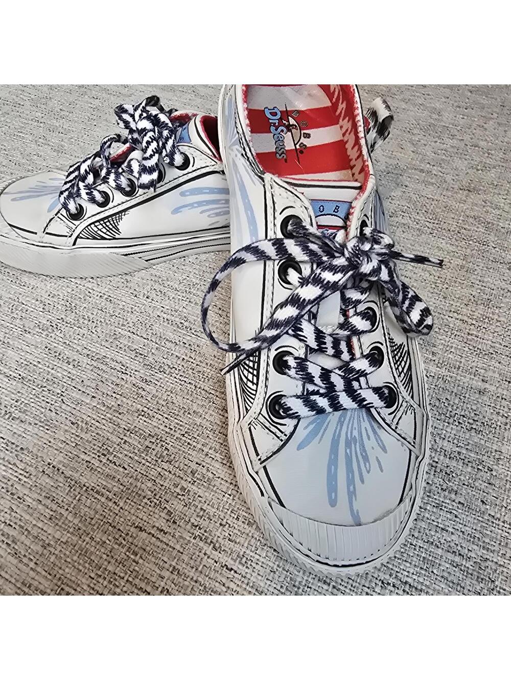 Skechers  Bob's × Dr. Seuss "That is that" slip on for Woman size 6.5